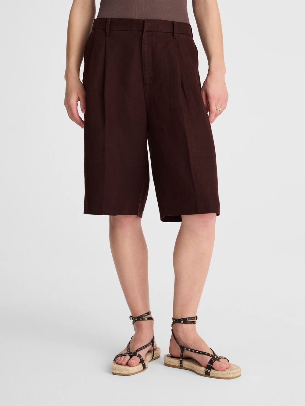 Madewell NWT Brown Charred Oak Relaxed
Pleated Trouser Shorts 100% Linen Size 4